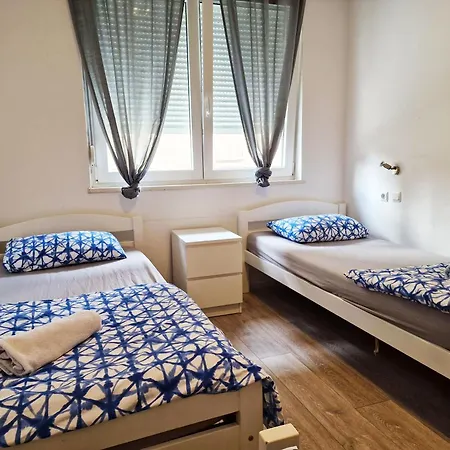 Hostel Croparadise Split