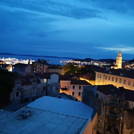 Croparadise 호스텔