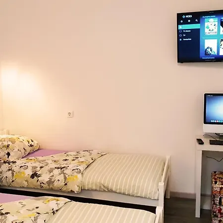 بيت شباب Croparadise *