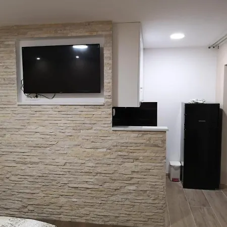 Hostel Croparadise
