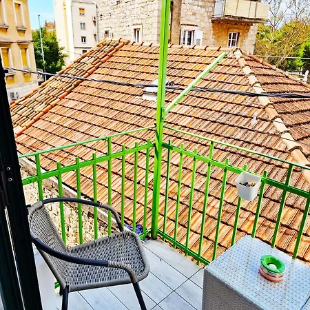 Croparadise Split