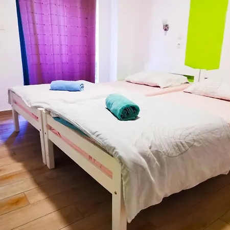 بيت شباب Croparadise *