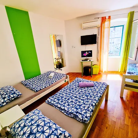 Hostel Croparadise
