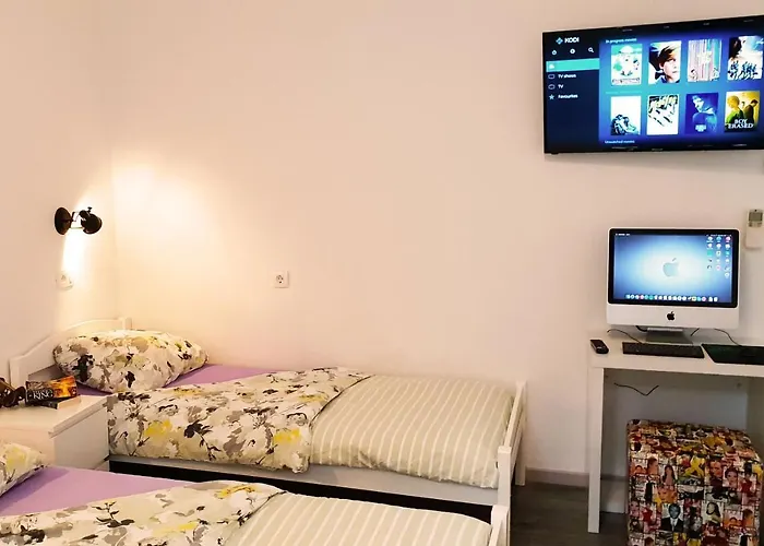 Hostel Croparadise *