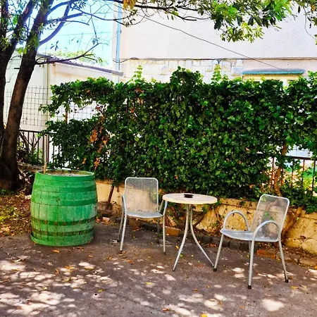 Croparadise Hostal Split