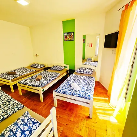 Hostal Croparadise