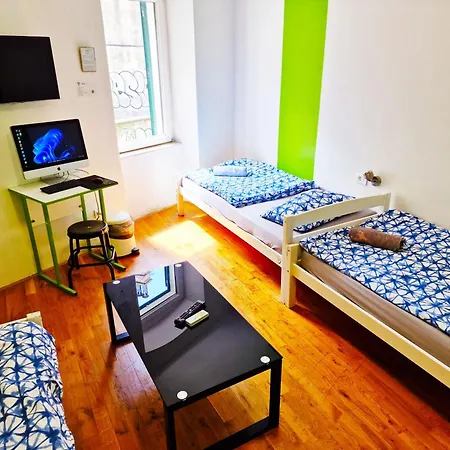 Croparadise Hostal